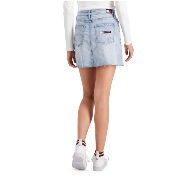NWT Tommy Hilfiger. Distressed Denim Mini Skirt - Picture 3 of 6